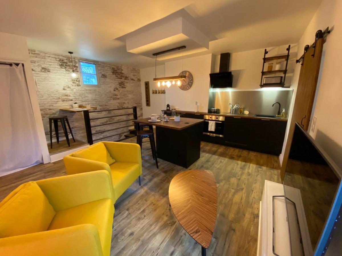 Appartement De Standing Au Coeur De Libourne Zewnętrze zdjęcie